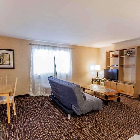 Quality Inn Arlington Exterior foto